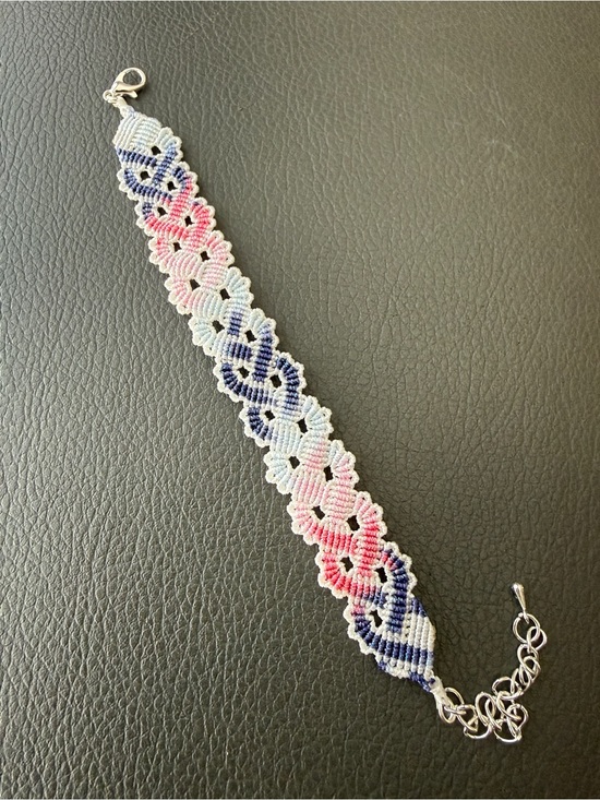 Jewelry - Handmade Pink & Blue Floral Macramé Bracelet